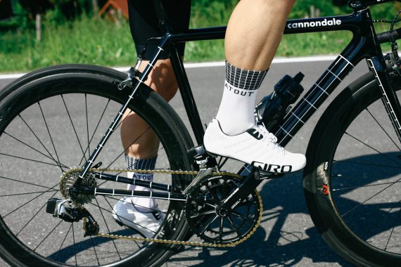 high performance cycling socks prolen made in europe grid pattern 80s